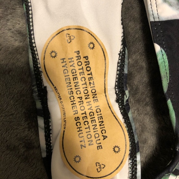 Brand New Bikini - Picture 2 of 2